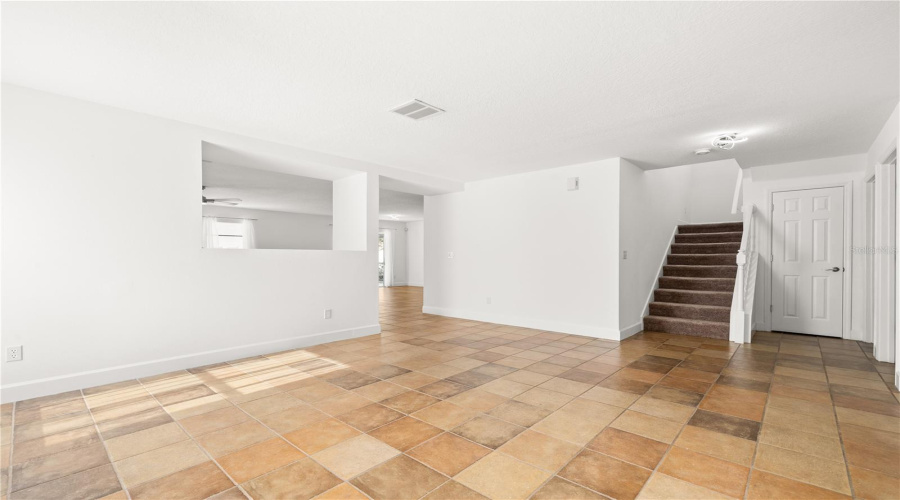 DAVENPORT, Florida 33897, 3 Bedrooms Bedrooms, ,2 BathroomsBathrooms,Residential,For Sale,RONA,0,MFRS5145567