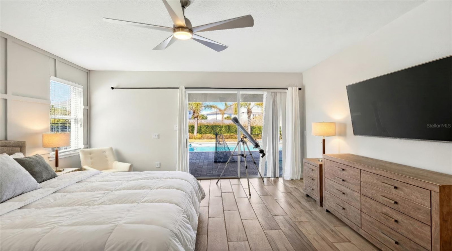 KISSIMMEE, Florida 34747, 9 Bedrooms Bedrooms, ,8 BathroomsBathrooms,Residential,For Sale,FAIRFAX DRIVE,0,MFRO6382849