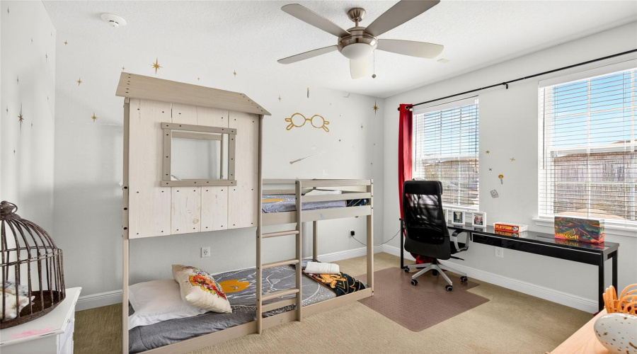 KISSIMMEE, Florida 34747, 9 Bedrooms Bedrooms, ,8 BathroomsBathrooms,Residential,For Sale,FAIRFAX DRIVE,0,MFRO6382849