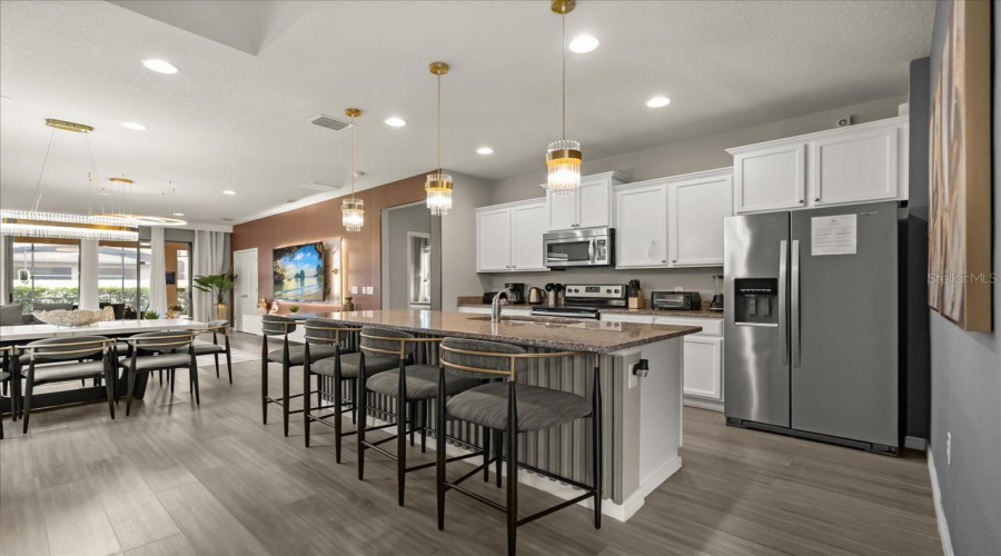 KISSIMMEE, Florida 34747, 7 Bedrooms Bedrooms, ,5 BathroomsBathrooms,Residential,For Sale,ROME,0,MFRO6365123
