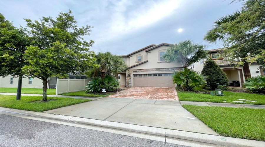 KISSIMMEE, Florida 34747, 7 Bedrooms Bedrooms, ,5 BathroomsBathrooms,Residential,For Sale,ROME,0,MFRO6365123