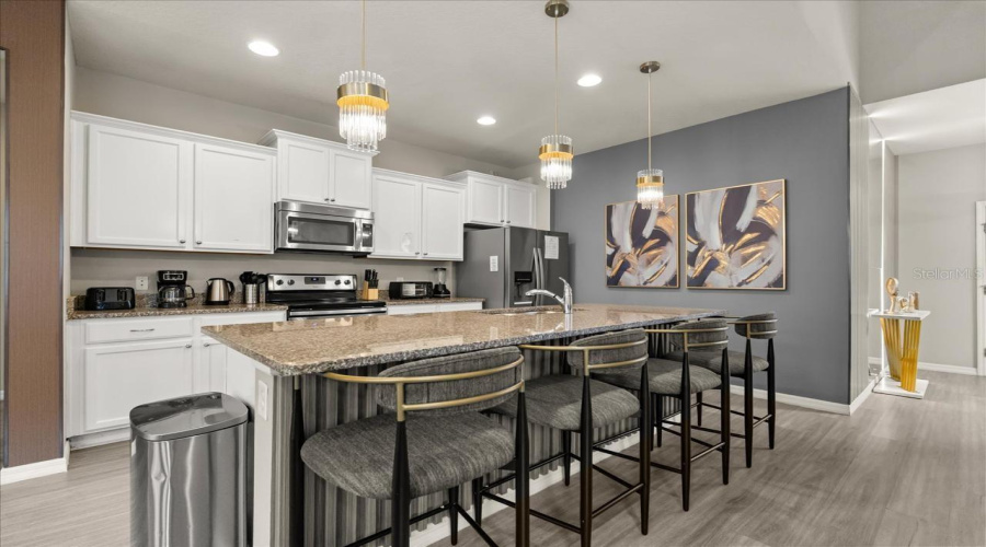 KISSIMMEE, Florida 34747, 7 Bedrooms Bedrooms, ,5 BathroomsBathrooms,Residential,For Sale,ROME,0,MFRO6365123