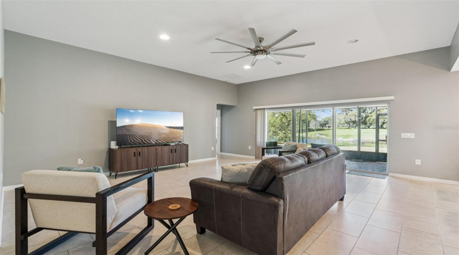 KISSIMMEE, Florida 34746, 4 Bedrooms Bedrooms, ,3 BathroomsBathrooms,Residential,For Sale,RIALTO,0,MFRS5146384