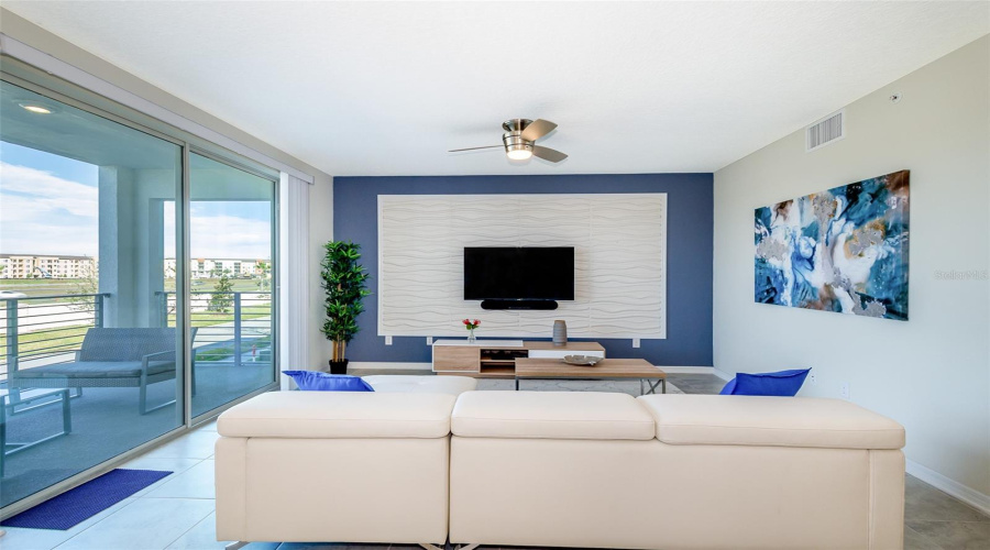 KISSIMMEE, Florida 34746, 2 Bedrooms Bedrooms, ,2 BathroomsBathrooms,Residential,For Sale,CLOCK TOWER,0,MFRS5150203