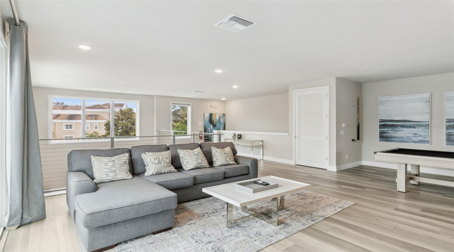 REUNION, Florida 34747, 5 Bedrooms Bedrooms, ,4 BathroomsBathrooms,Residential,For Sale,SANDY RIDGE,0,MFRO6406162