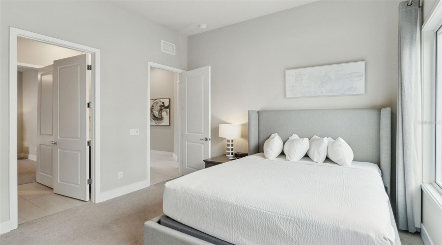 REUNION, Florida 34747, 5 Bedrooms Bedrooms, ,4 BathroomsBathrooms,Residential,For Sale,SANDY RIDGE,0,MFRO6406162