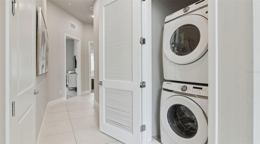 REUNION, Florida 34747, 5 Bedrooms Bedrooms, ,4 BathroomsBathrooms,Residential,For Sale,SANDY RIDGE,0,MFRO6406162