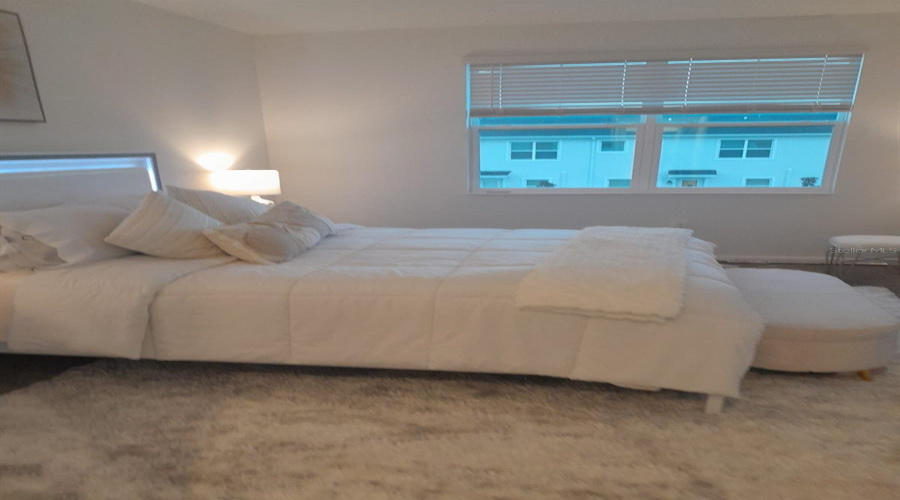 DAVENPORT, Florida 33896, 4 Bedrooms Bedrooms, ,3 BathroomsBathrooms,Residential,For Sale,BOGEY,0,MFRO6408721
