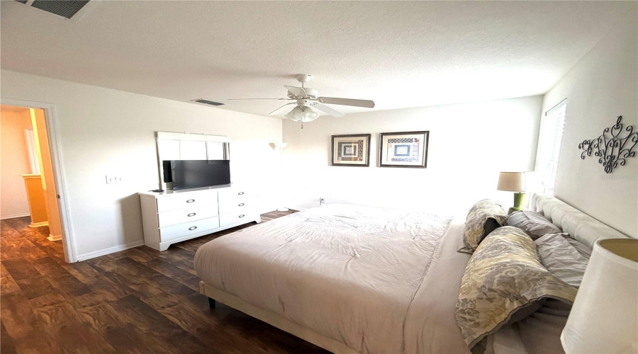 KISSIMMEE, Florida 34746, 4 Bedrooms Bedrooms, ,3 BathroomsBathrooms,Residential,For Sale,ADA,0,MFRO6408598