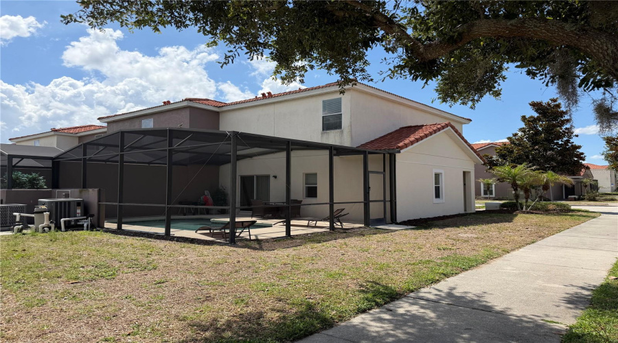 KISSIMMEE, Florida 34746, 4 Bedrooms Bedrooms, ,3 BathroomsBathrooms,Residential,For Sale,ADA,0,MFRO6408598