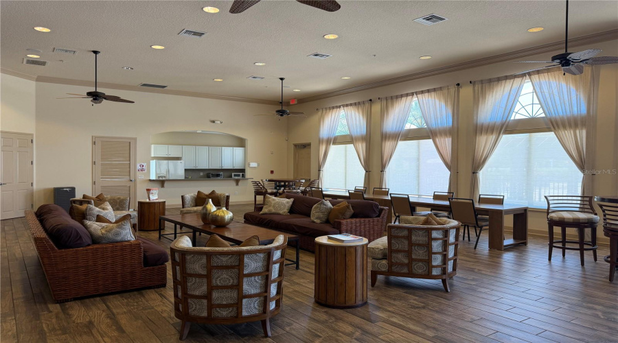 KISSIMMEE, Florida 34746, 4 Bedrooms Bedrooms, ,3 BathroomsBathrooms,Residential,For Sale,ADA,0,MFRO6408598