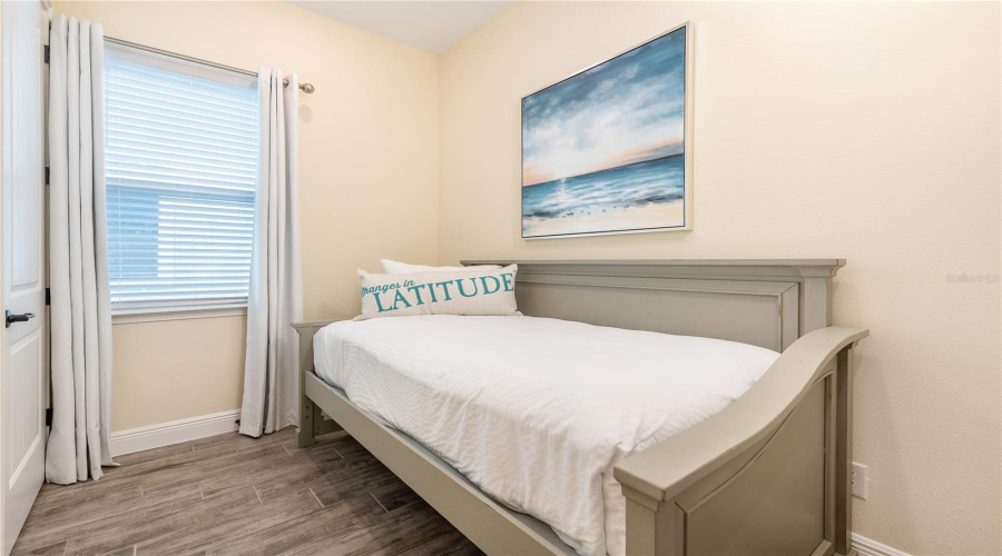 KISSIMMEE, Florida 34747, 3 Bedrooms Bedrooms, ,3 BathroomsBathrooms,Residential,For Sale,KNEE DEEP,0,MFRO6408722