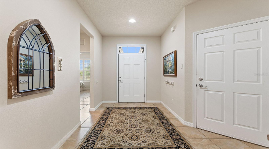 DAVENPORT, Florida 33837, 3 Bedrooms Bedrooms, ,2 BathroomsBathrooms,Residential,For Sale,VALENCIA,0,MFRS5149786