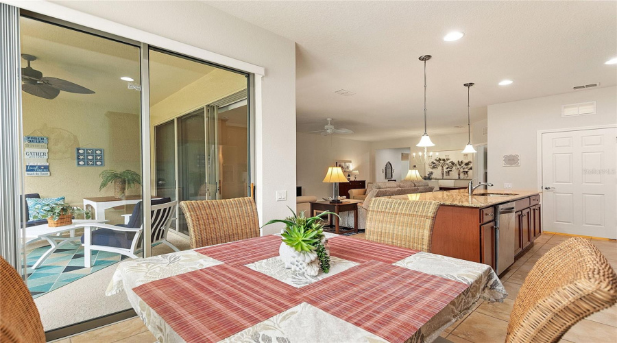 DAVENPORT, Florida 33837, 3 Bedrooms Bedrooms, ,2 BathroomsBathrooms,Residential,For Sale,VALENCIA,0,MFRS5149786