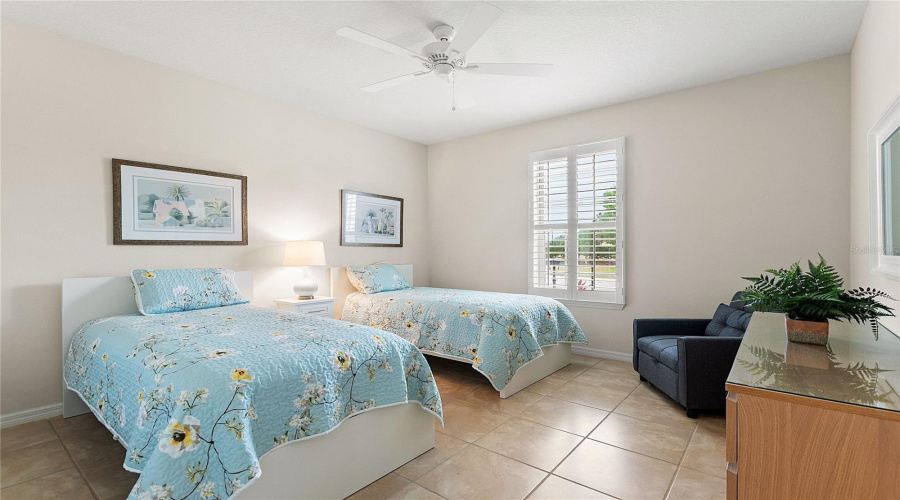 DAVENPORT, Florida 33837, 3 Bedrooms Bedrooms, ,2 BathroomsBathrooms,Residential,For Sale,VALENCIA,0,MFRS5149786