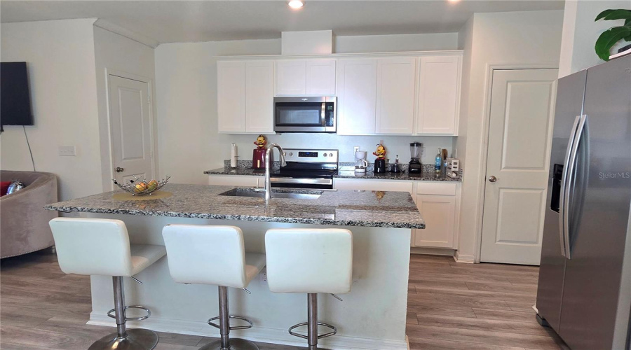 DAVENPORT, Florida 33897, 3 Bedrooms Bedrooms, ,2 BathroomsBathrooms,Residential,For Sale,MIRABELLA,0,MFRS5142365