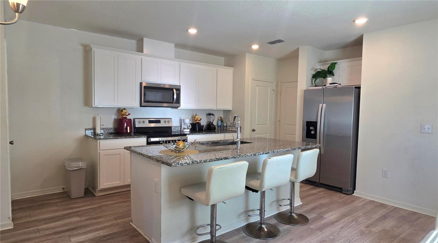 DAVENPORT, Florida 33897, 3 Bedrooms Bedrooms, ,2 BathroomsBathrooms,Residential,For Sale,MIRABELLA,0,MFRS5142365