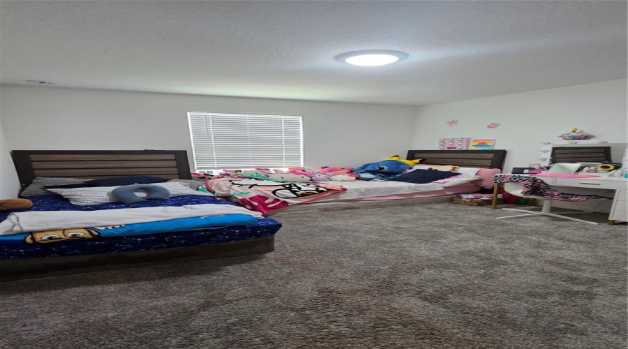 DAVENPORT, Florida 33897, 3 Bedrooms Bedrooms, ,2 BathroomsBathrooms,Residential,For Sale,MIRABELLA,0,MFRS5142365