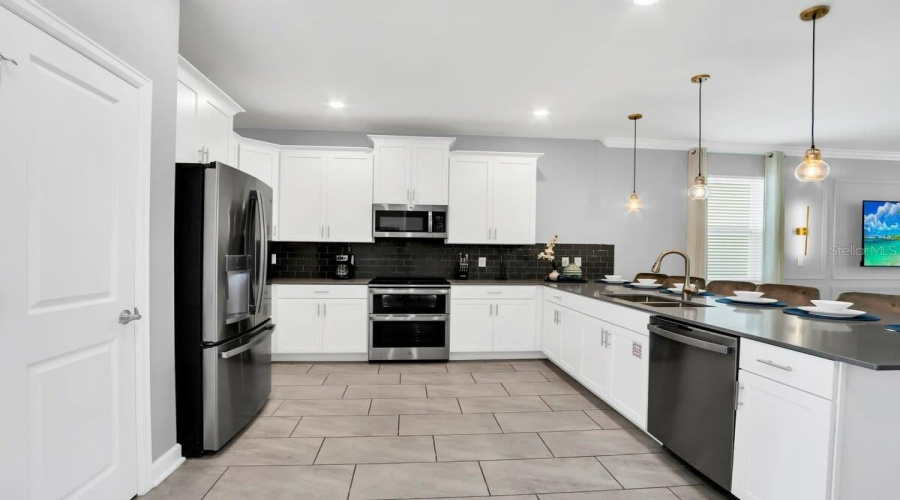 KISSIMMEE, Florida 34746, 8 Bedrooms Bedrooms, ,5 BathroomsBathrooms,Residential,For Sale,QUOTE,0,MFRO6408736