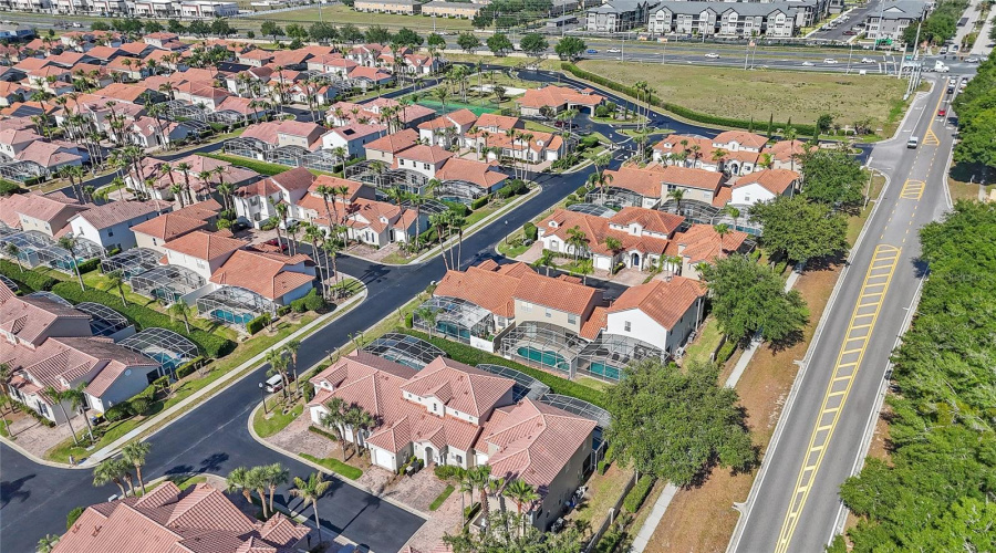 DAVENPORT, Florida 33897, 5 Bedrooms Bedrooms, ,3 BathroomsBathrooms,Residential,For Sale,BRUNELLO,0,MFRO6403615