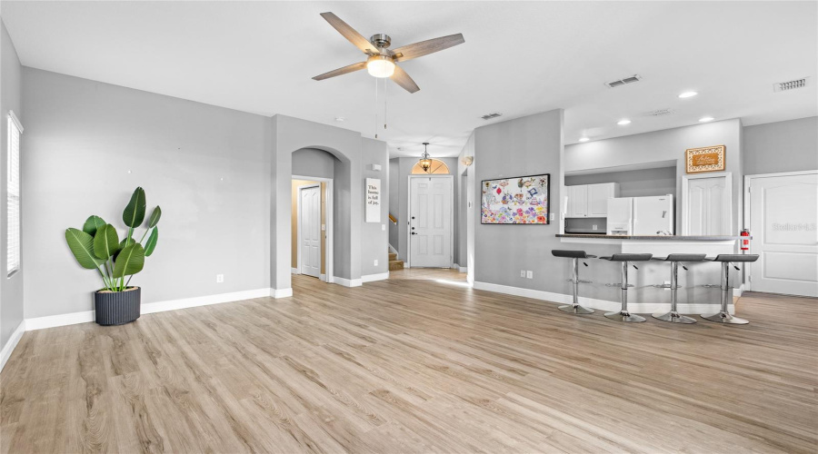 DAVENPORT, Florida 33897, 5 Bedrooms Bedrooms, ,3 BathroomsBathrooms,Residential,For Sale,BRUNELLO,0,MFRO6403615