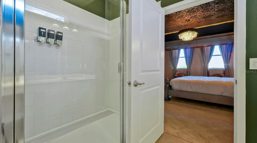 KISSIMMEE, Florida 34746, 12 Bedrooms Bedrooms, ,11 BathroomsBathrooms,Residential,For Sale,GANESHA,0,MFRO6409228