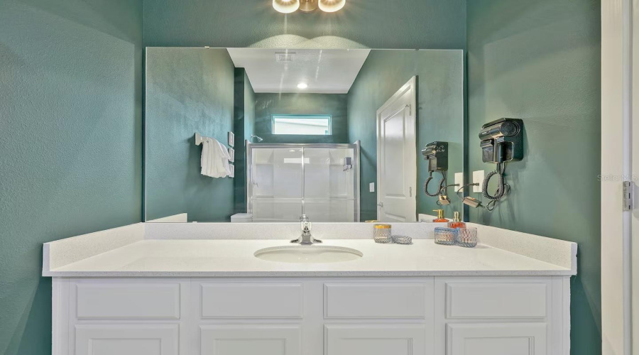 KISSIMMEE, Florida 34746, 12 Bedrooms Bedrooms, ,11 BathroomsBathrooms,Residential,For Sale,GANESHA,0,MFRO6409228