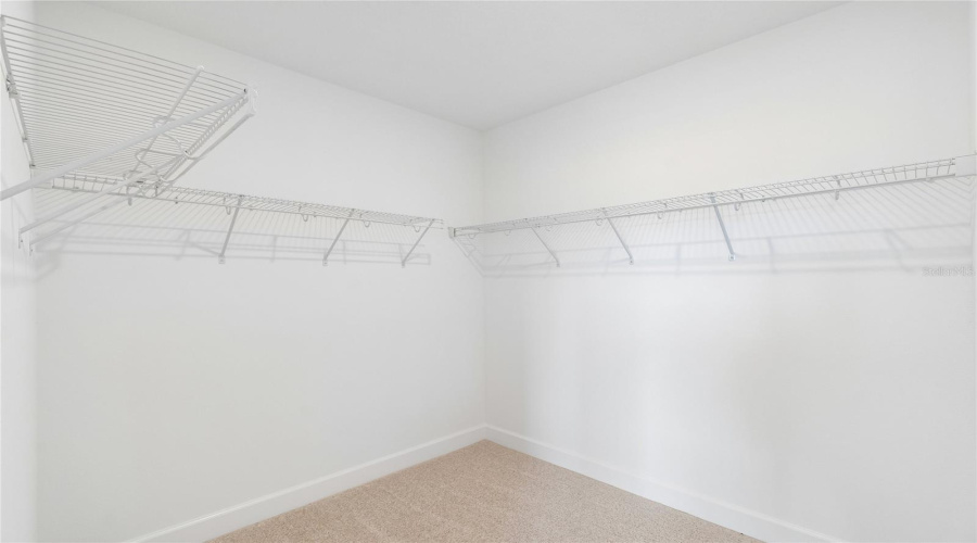 DAVENPORT, Florida 33837, 4 Bedrooms Bedrooms, ,2 BathroomsBathrooms,Residential,For Sale,REIN,0,MFRO6409254