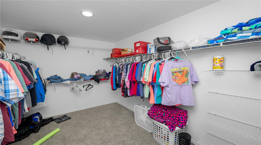 DAVENPORT, Florida 33837, 5 Bedrooms Bedrooms, ,3 BathroomsBathrooms,Residential,For Sale,FILLMORE,0,MFRL4955312