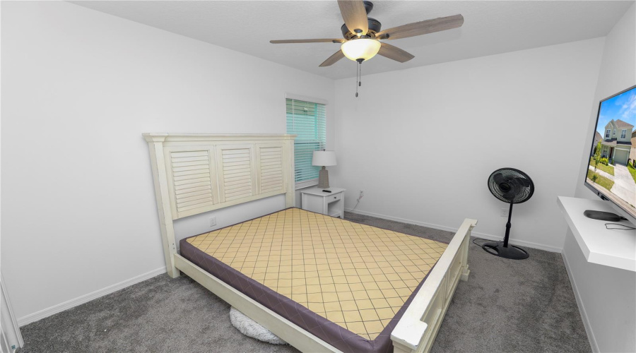 DAVENPORT, Florida 33837, 5 Bedrooms Bedrooms, ,3 BathroomsBathrooms,Residential,For Sale,FILLMORE,0,MFRL4955312