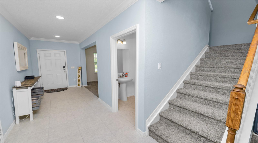 DAVENPORT, Florida 33837, 5 Bedrooms Bedrooms, ,3 BathroomsBathrooms,Residential,For Sale,FILLMORE,0,MFRL4955312