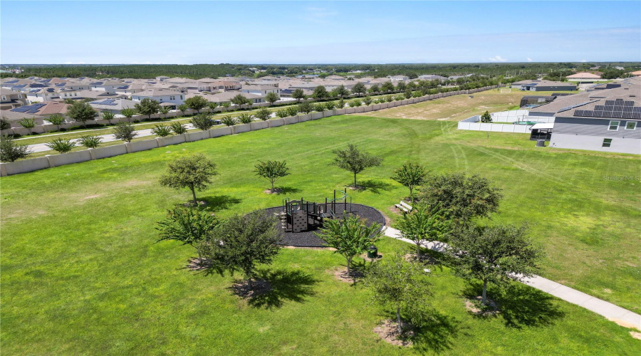 DAVENPORT, Florida 33837, 5 Bedrooms Bedrooms, ,3 BathroomsBathrooms,Residential,For Sale,FILLMORE,0,MFRL4955312