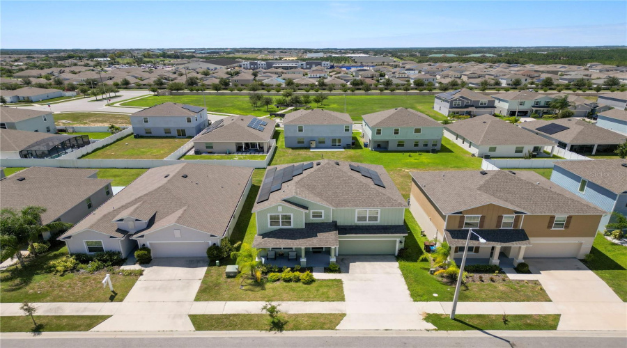 DAVENPORT, Florida 33837, 5 Bedrooms Bedrooms, ,3 BathroomsBathrooms,Residential,For Sale,FILLMORE,0,MFRL4955312