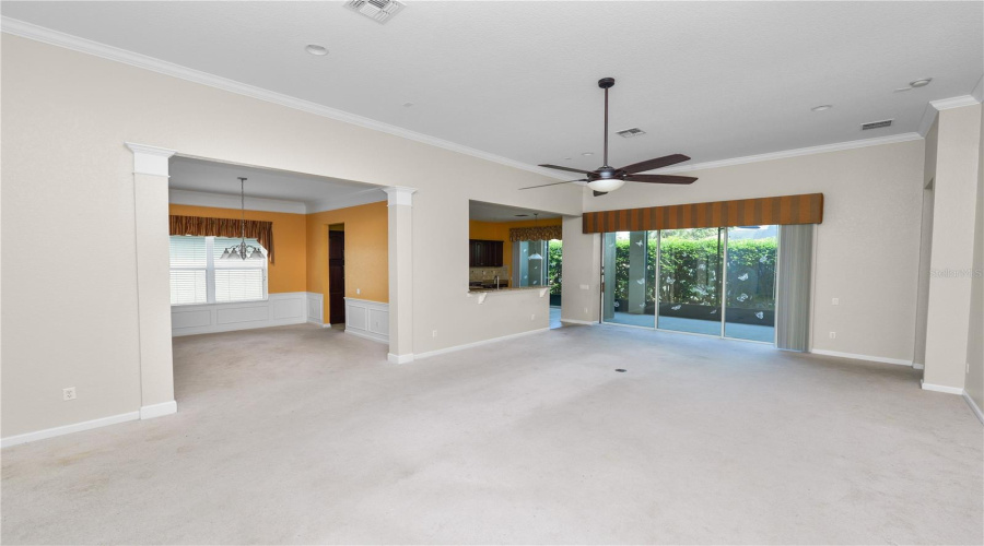 DAVENPORT, Florida 33837, 3 Bedrooms Bedrooms, ,2 BathroomsBathrooms,Residential,For Sale,ARENA,0,MFRL4962006