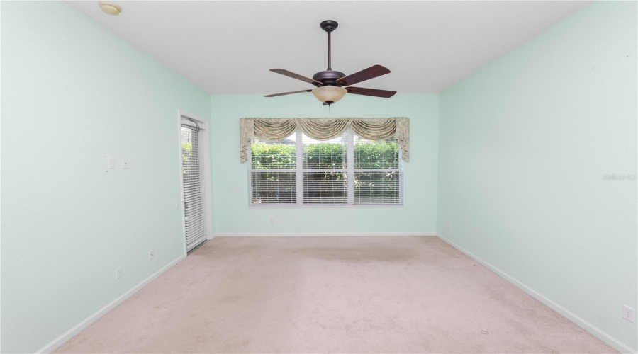 DAVENPORT, Florida 33837, 3 Bedrooms Bedrooms, ,2 BathroomsBathrooms,Residential,For Sale,ARENA,0,MFRL4962006