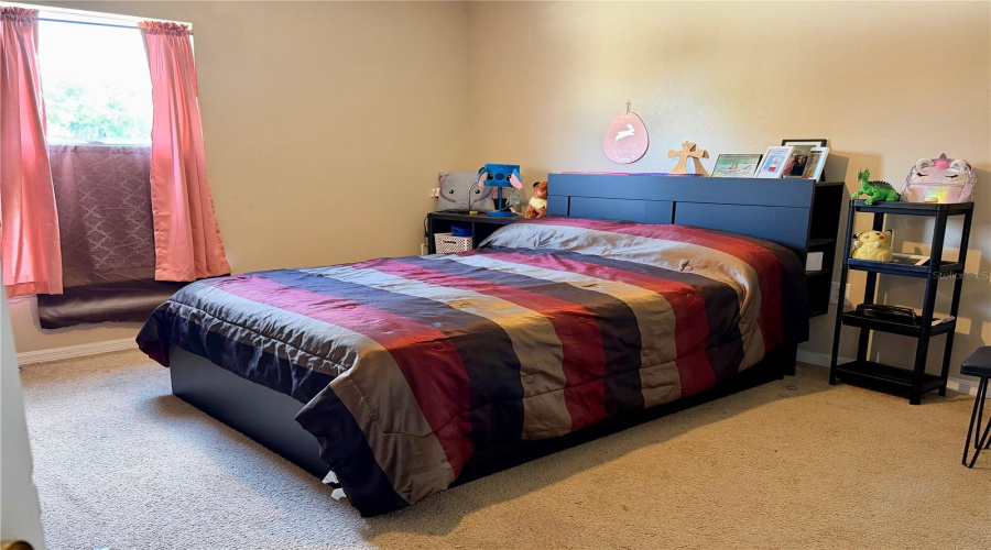 DAVENPORT, Florida 33837, 4 Bedrooms Bedrooms, ,2 BathroomsBathrooms,Residential,For Sale,LOBELIA,0,MFRO6409101