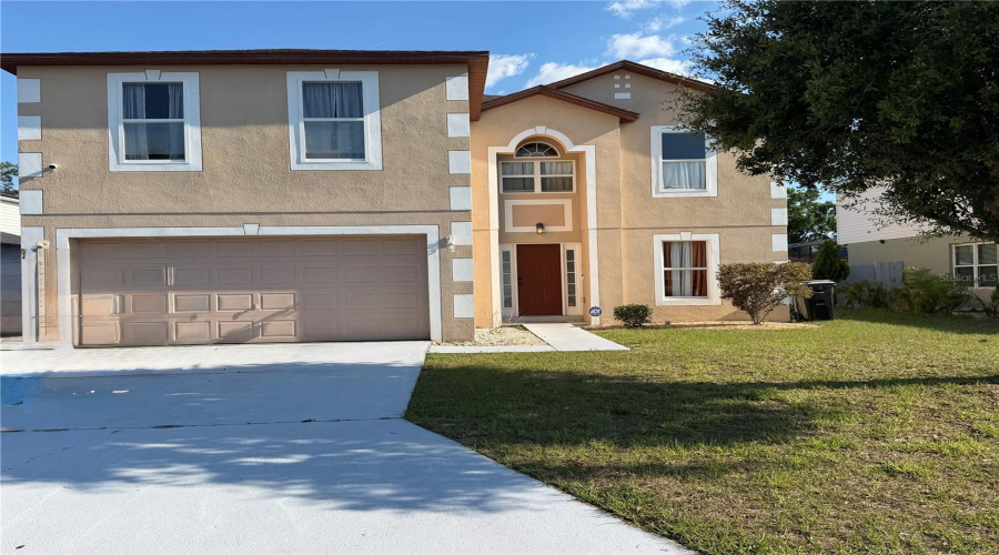 DAVENPORT, Florida 33837, 4 Bedrooms Bedrooms, ,2 BathroomsBathrooms,Residential,For Sale,LOBELIA,0,MFRO6409101