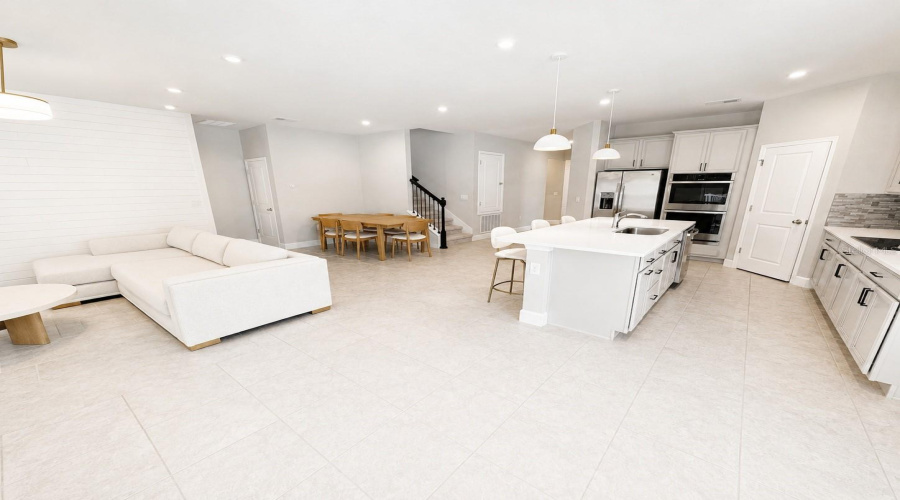 DAVENPORT, Florida 33896, 4 Bedrooms Bedrooms, ,2 BathroomsBathrooms,Residential,For Sale,SIESTA VISTA,0,MFRS5150064