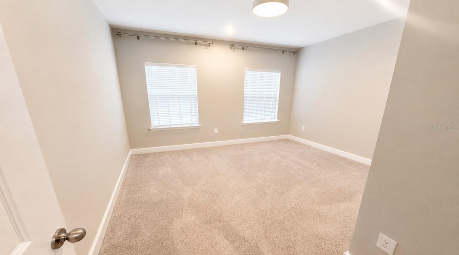 DAVENPORT, Florida 33896, 4 Bedrooms Bedrooms, ,2 BathroomsBathrooms,Residential,For Sale,SIESTA VISTA,0,MFRS5150064