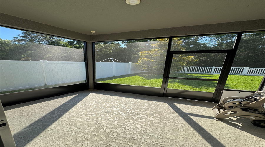 DAVENPORT, Florida 33896, 4 Bedrooms Bedrooms, ,2 BathroomsBathrooms,Residential,For Sale,SIESTA VISTA,0,MFRS5150064