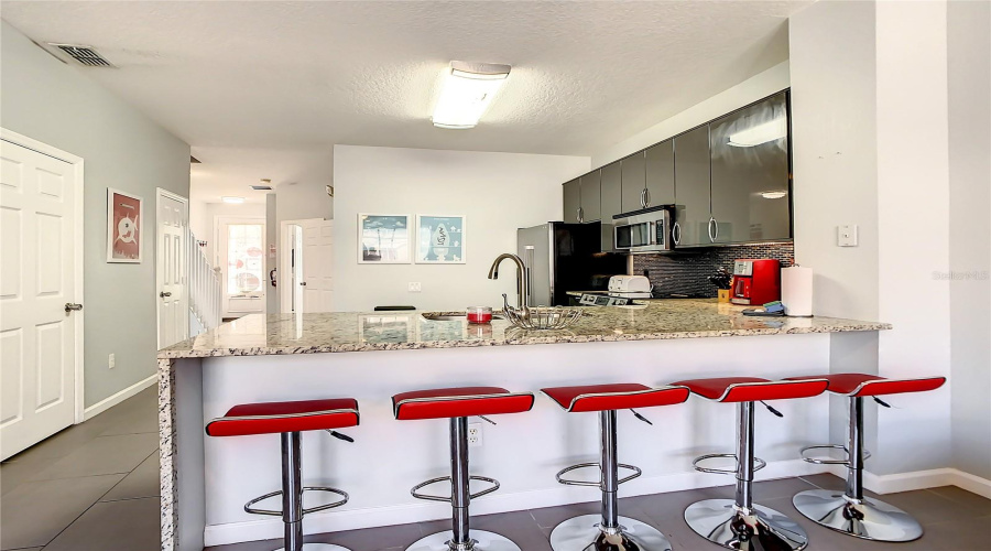 KISSIMMEE, Florida 34747, 3 Bedrooms Bedrooms, ,3 BathroomsBathrooms,Residential,For Sale,SILVER PALM,0,MFRO6409310