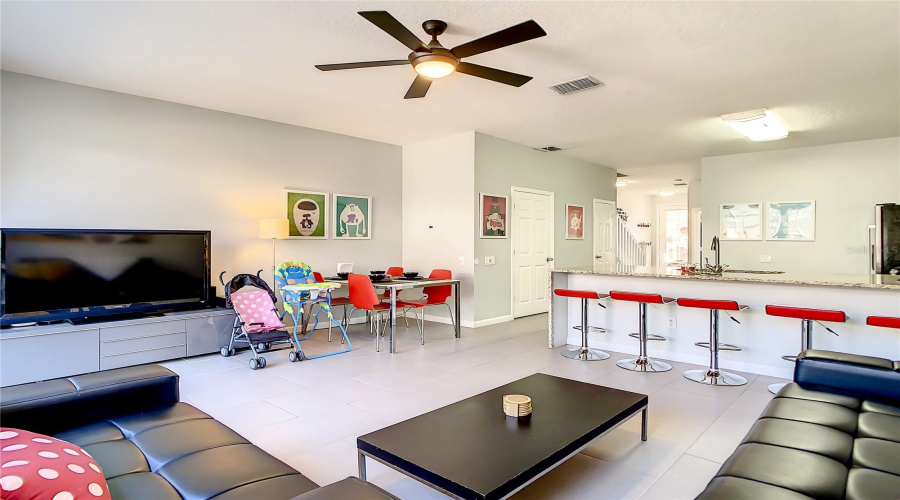 KISSIMMEE, Florida 34747, 3 Bedrooms Bedrooms, ,3 BathroomsBathrooms,Residential,For Sale,SILVER PALM,0,MFRO6409310