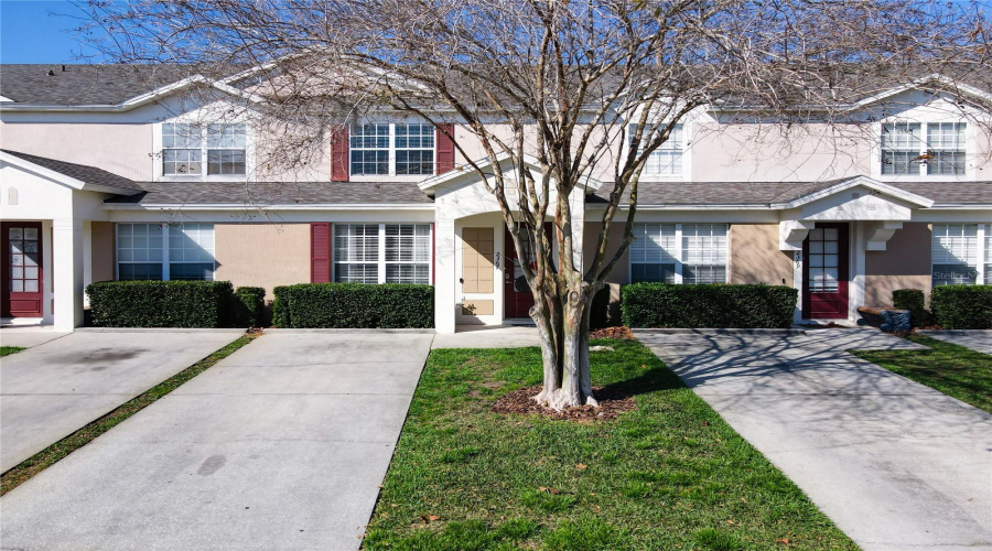KISSIMMEE, Florida 34747, 3 Bedrooms Bedrooms, ,3 BathroomsBathrooms,Residential,For Sale,SILVER PALM,0,MFRO6409310