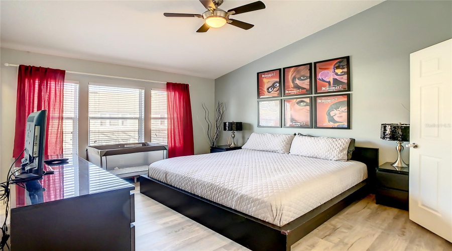 KISSIMMEE, Florida 34747, 3 Bedrooms Bedrooms, ,3 BathroomsBathrooms,Residential,For Sale,SILVER PALM,0,MFRO6409310