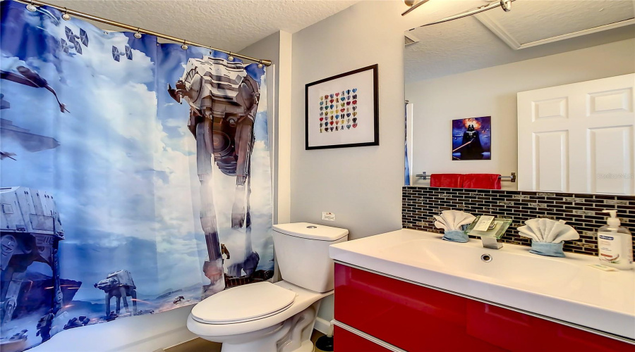 KISSIMMEE, Florida 34747, 3 Bedrooms Bedrooms, ,3 BathroomsBathrooms,Residential,For Sale,SILVER PALM,0,MFRO6409310