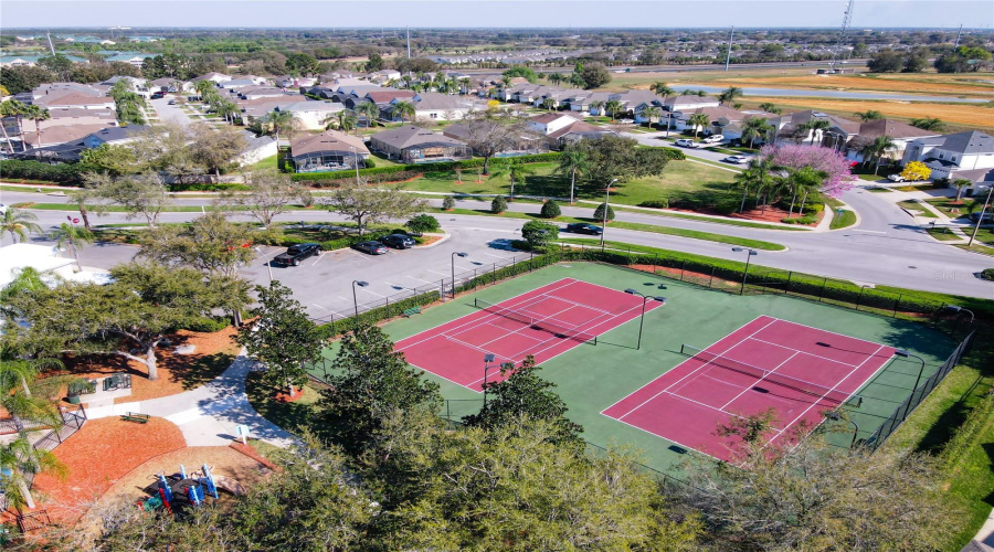 KISSIMMEE, Florida 34747, 3 Bedrooms Bedrooms, ,3 BathroomsBathrooms,Residential,For Sale,SILVER PALM,0,MFRO6409310