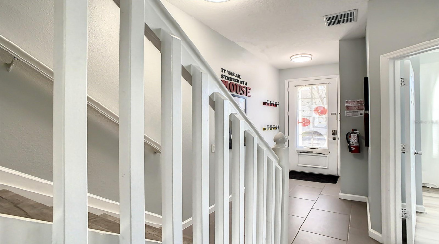KISSIMMEE, Florida 34747, 3 Bedrooms Bedrooms, ,3 BathroomsBathrooms,Residential,For Sale,SILVER PALM,0,MFRO6409310