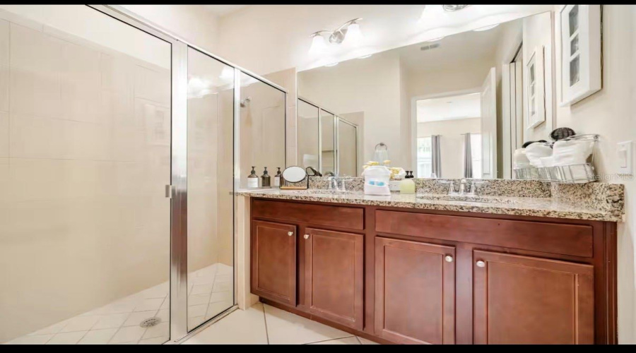 DAVENPORT, Florida 33896, 4 Bedrooms Bedrooms, ,3 BathroomsBathrooms,Residential,For Sale,CAPTIVA,0,MFRO6409312
