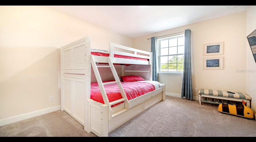 DAVENPORT, Florida 33896, 4 Bedrooms Bedrooms, ,3 BathroomsBathrooms,Residential,For Sale,CAPTIVA,0,MFRO6409312
