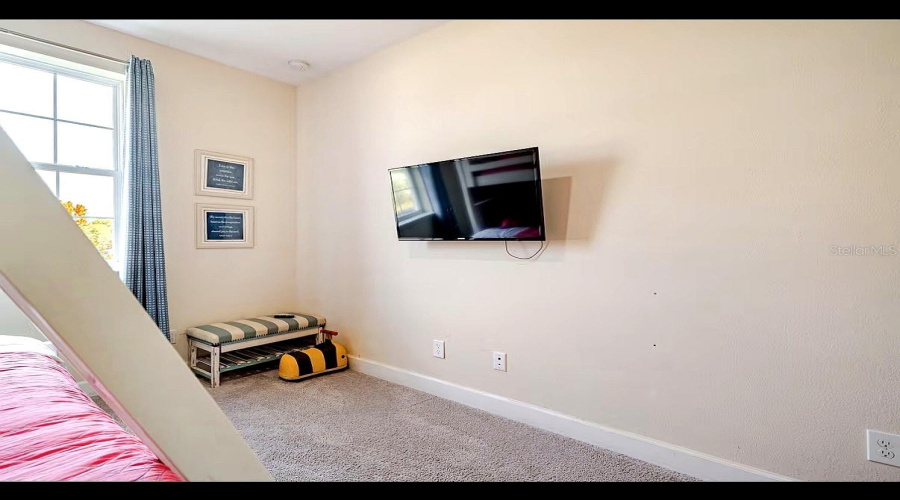 DAVENPORT, Florida 33896, 4 Bedrooms Bedrooms, ,3 BathroomsBathrooms,Residential,For Sale,CAPTIVA,0,MFRO6409312